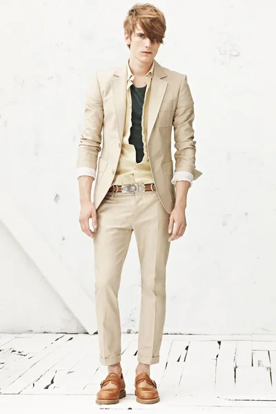 Look 19
